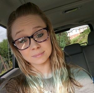 Meet your Posher, Shay